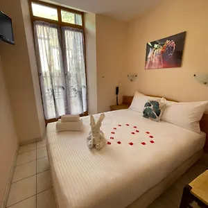 ** Hotel Elaia Frankreich