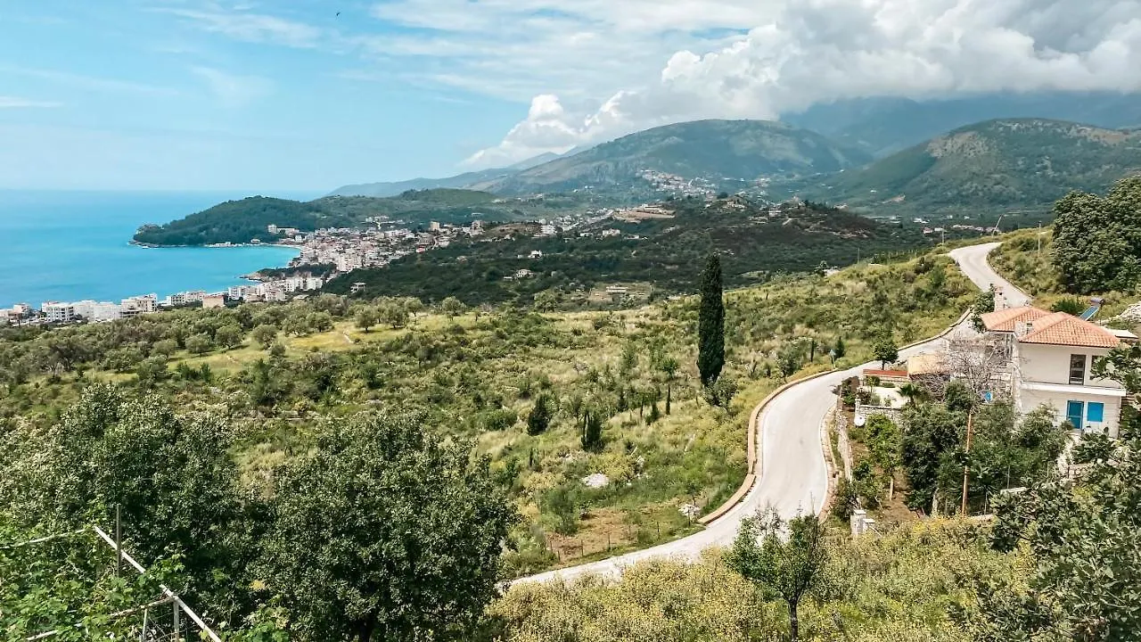 ELÉA Guesthouse himare Affittacamere