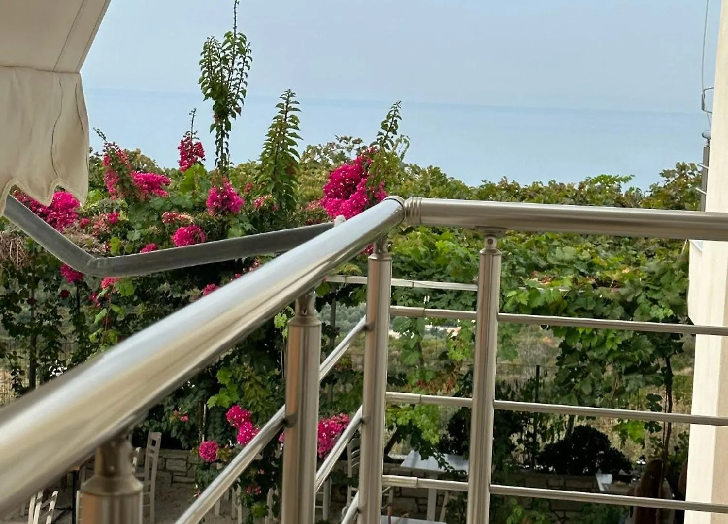 Affittacamere ELÉA Guesthouse himare Albania