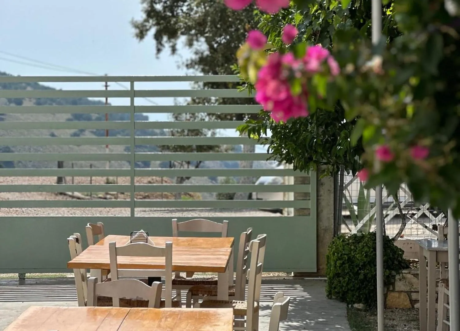 ELÉA Guesthouse himare Affittacamere