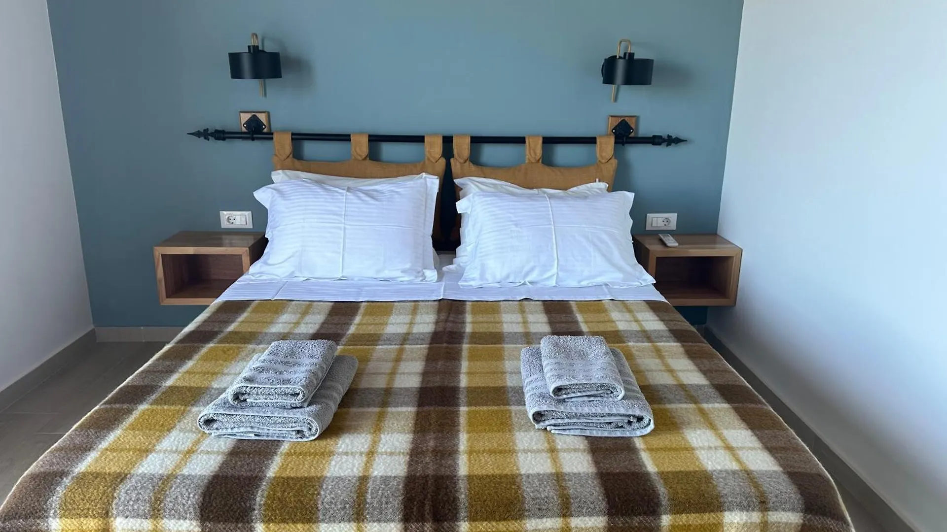 ELÉA Guesthouse himare Affittacamere