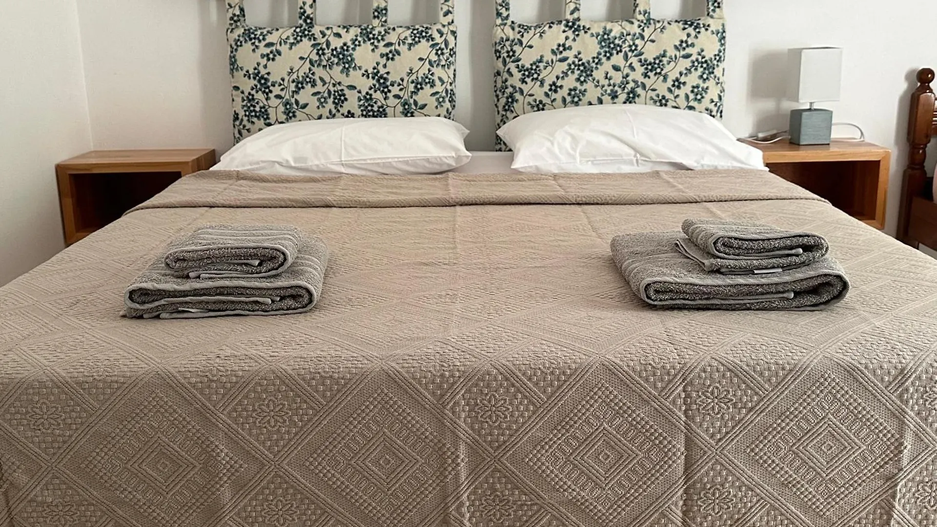 Affittacamere ELÉA Guesthouse himare